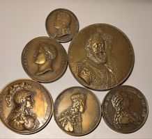 Médailles en bronze française.