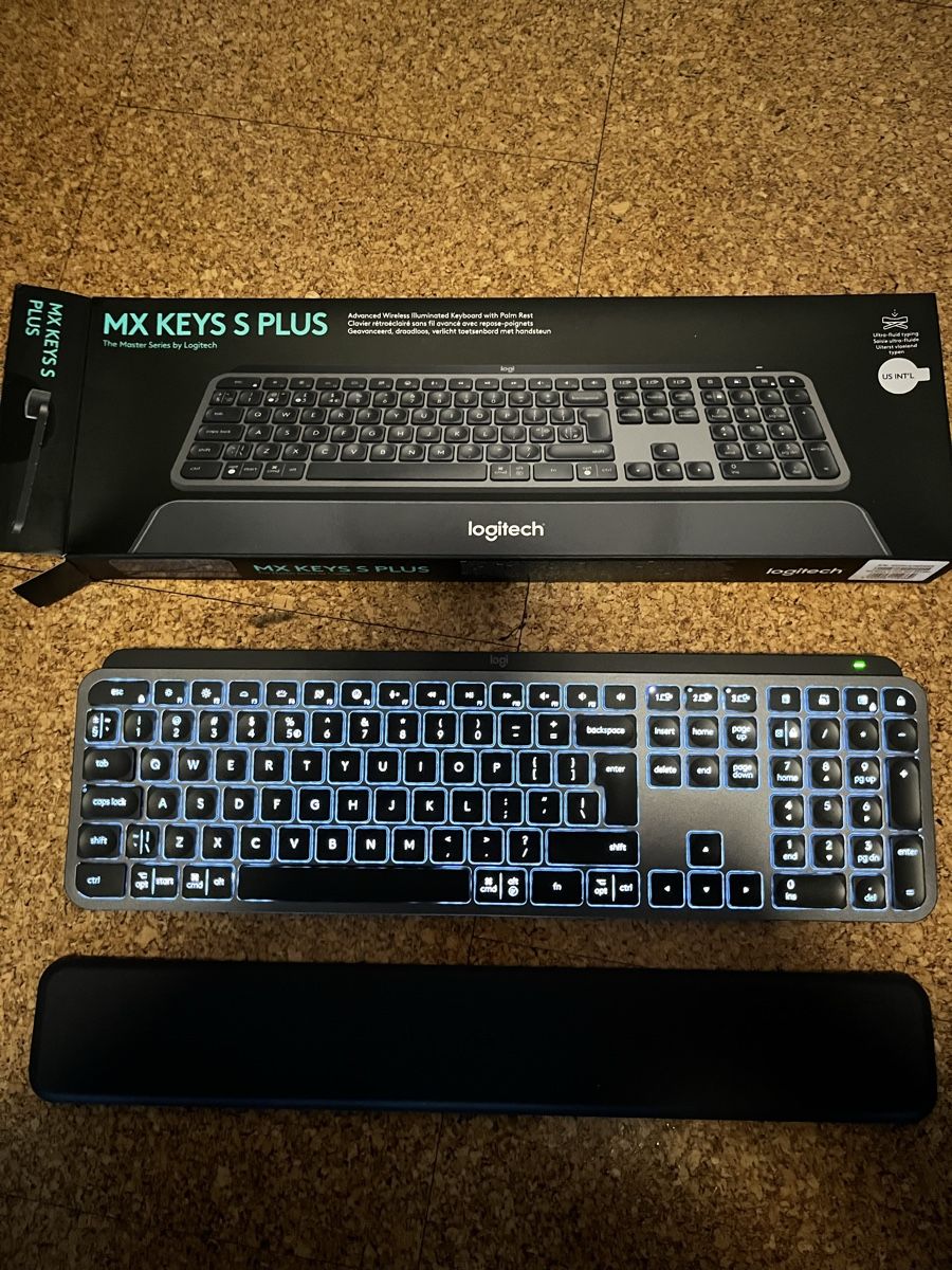 Logitech Tastiere: Logitech MX Keys S Plus - US - – Usato da Giubiasco venduto da sc-77 1