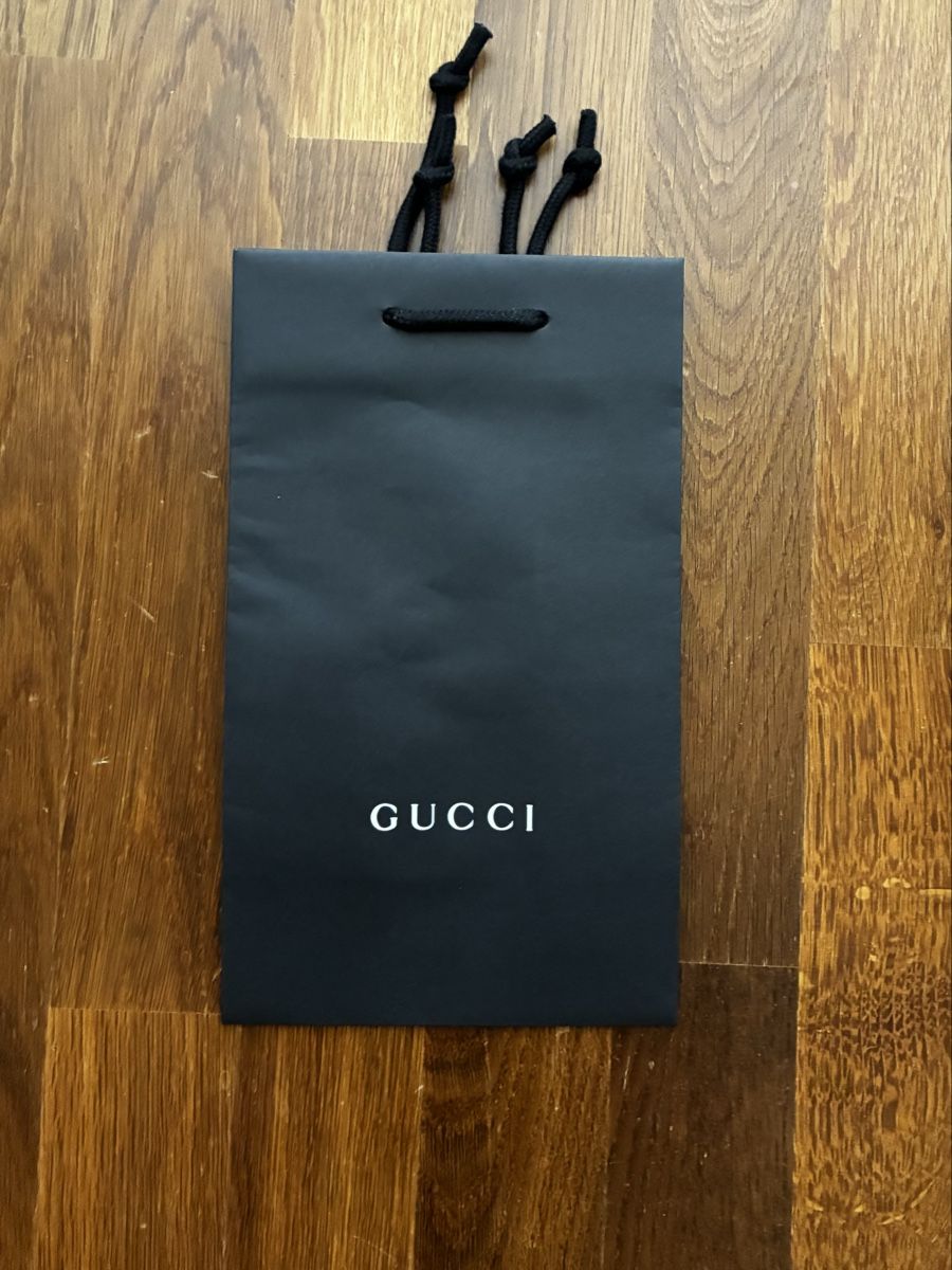 Gucci Borse: Gucci Papiertasche – Nuovo (secondo la descrizione) da Unterengstringen venduto da vivienneberger