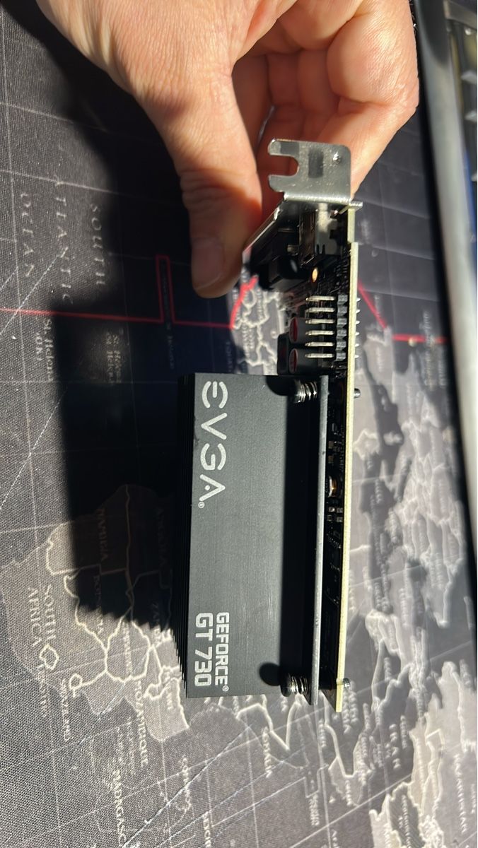 Nvidia Grafikkarten: Scheda video EVGA GeForce GT 730 – Gebraucht aus Novazzano von Kappazeta