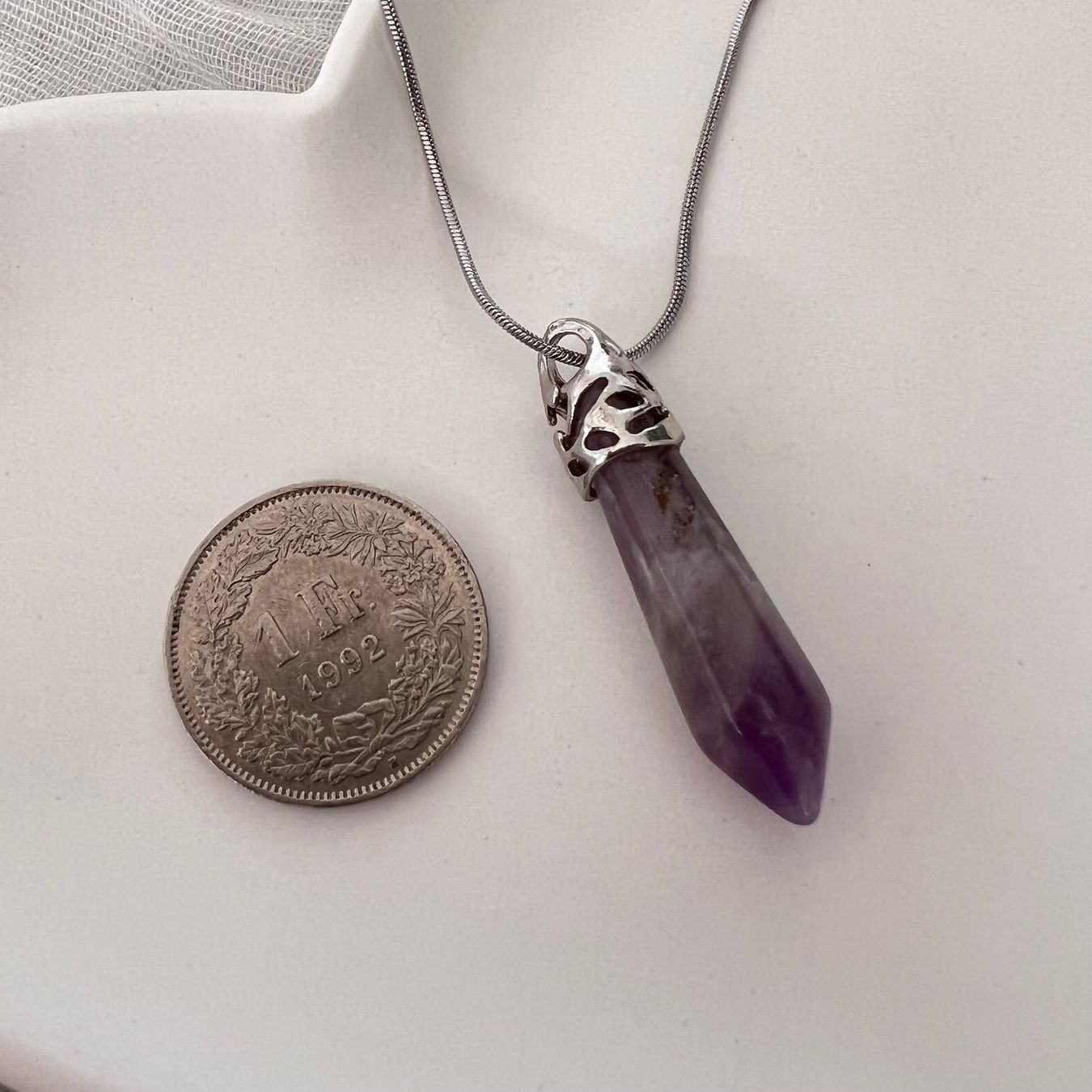 Ciondoli: Pendentif Menhir en améthyste – Nuovo e nell'imballaggio originale da Pully venduto da sunaddict 3