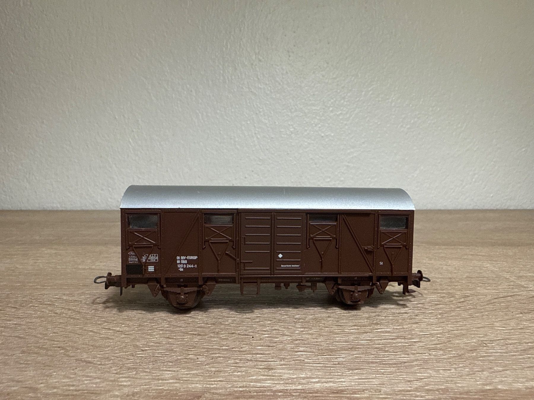 Roco Modellini di ferrovie: Roco Güterwagen ÖBB H0 (95) – Usato da St-Aubin-Sauges venduto da Lo_Go 1