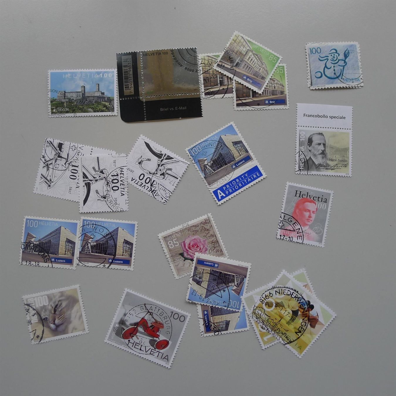 Tutti i francobolli: 2010-2019 Sammlung moderner MARKEN ! – Usato da Sursee venduto da Luzernerraute 1