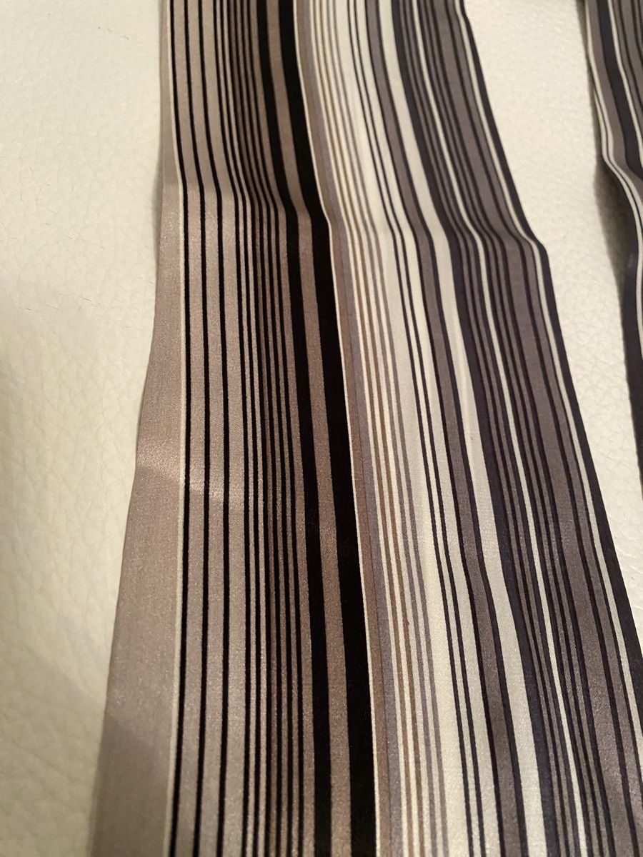 Foulard & Sciarpe: Seiden Twilly 🌸 – Usato da Opfikon venduto da Luis144 4