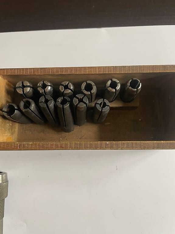 Tutti gli attrezzi: Ancien porte outils – Usato da le locle venduto da caryl 1