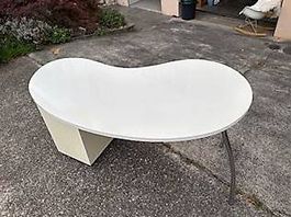 Nierentisch