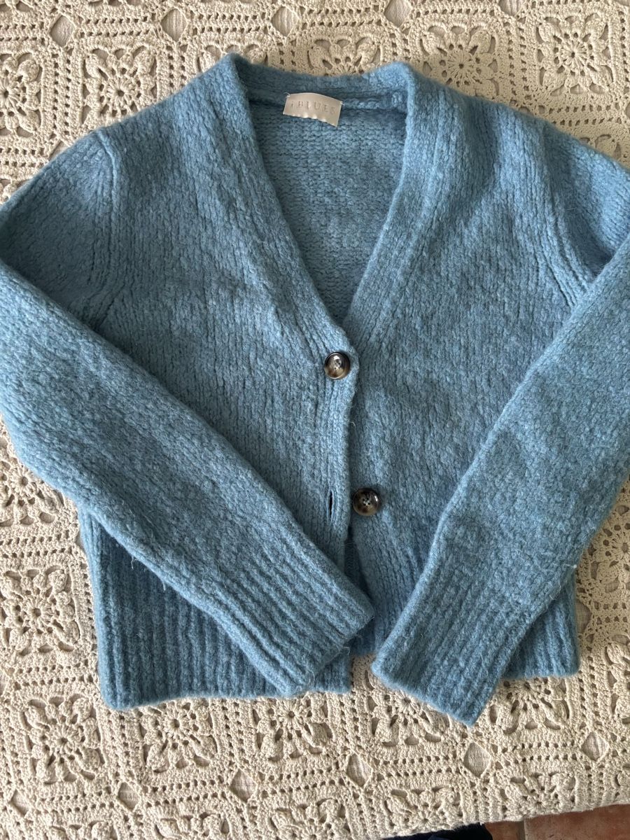 Giacche: iBlues Strickjacke – Usato da Pratteln venduto da sab_whk9