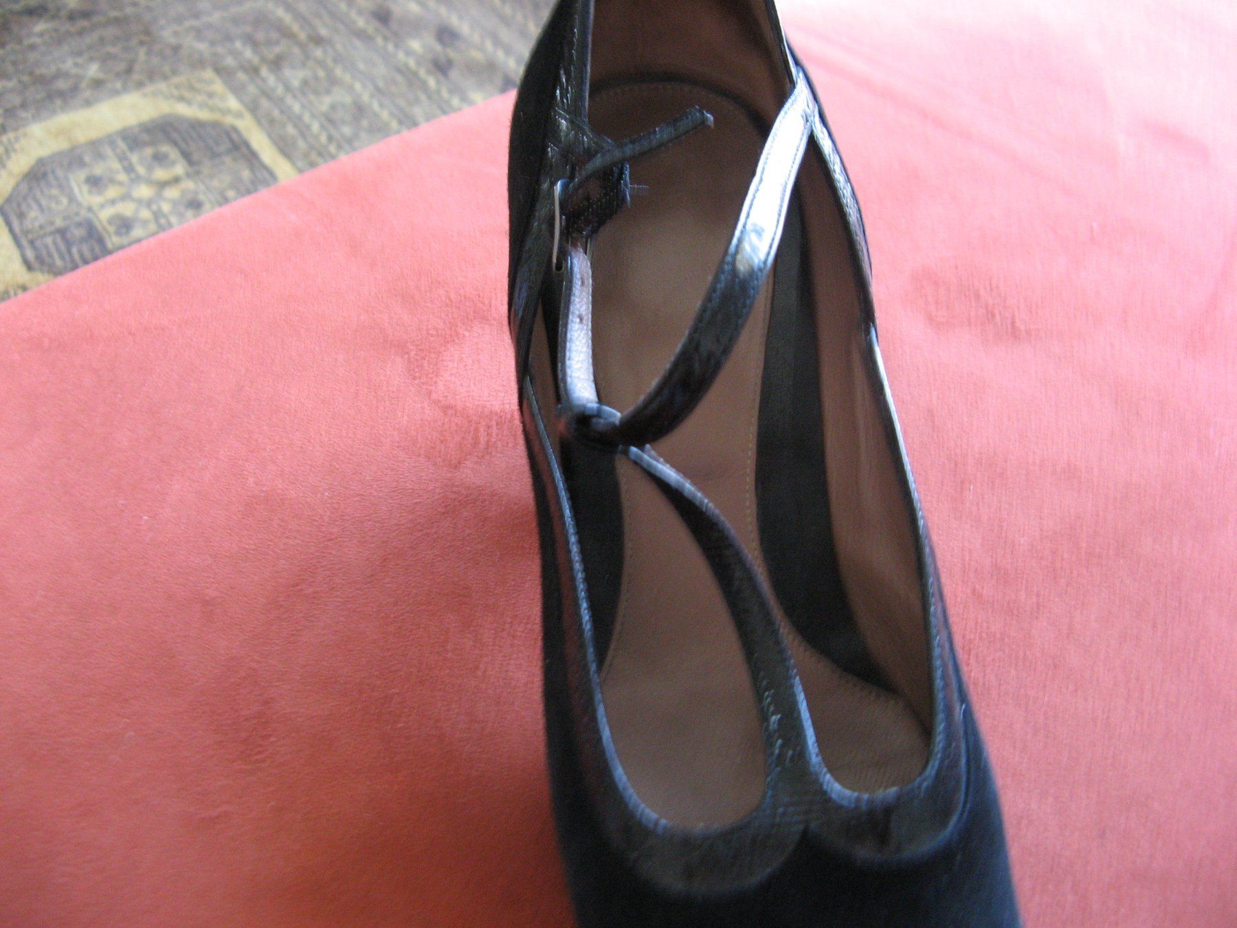Scarpe da donna: schwarze Sandaletten Gr. 40 von GiorM – Usato da Zürich venduto da apil 3