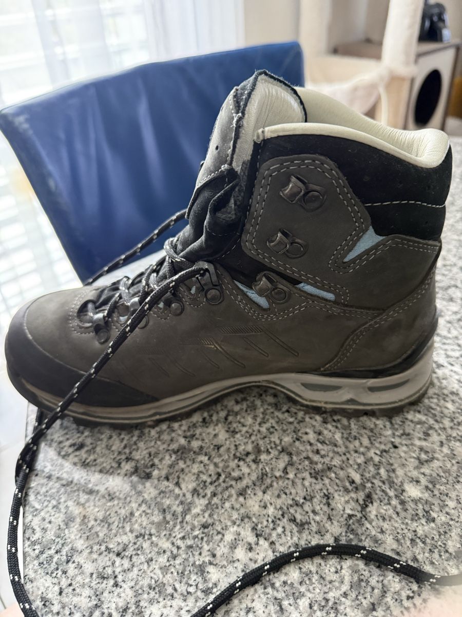 Meindl Scarpe da uomo: Meindl Wanderschuhe 2x getragen – Nuovo (secondo la descrizione) da Knonau venduto da Srisis 1