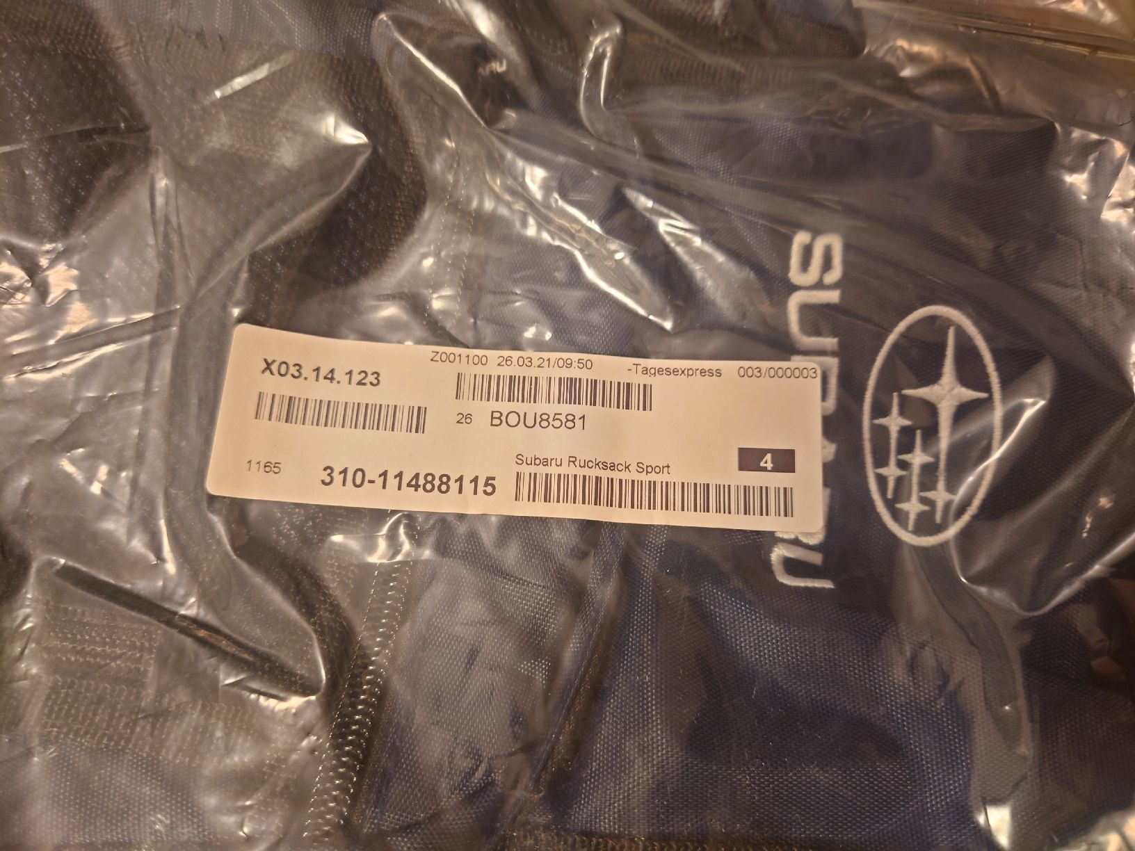 Rucksäcke: Cooler Subaru Rucksack komplett neu – Neu und originalverpackt aus Fraubrunnen von PlueschPanda 2