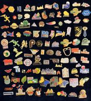 ca. 100 Pin diverse Motive (11)