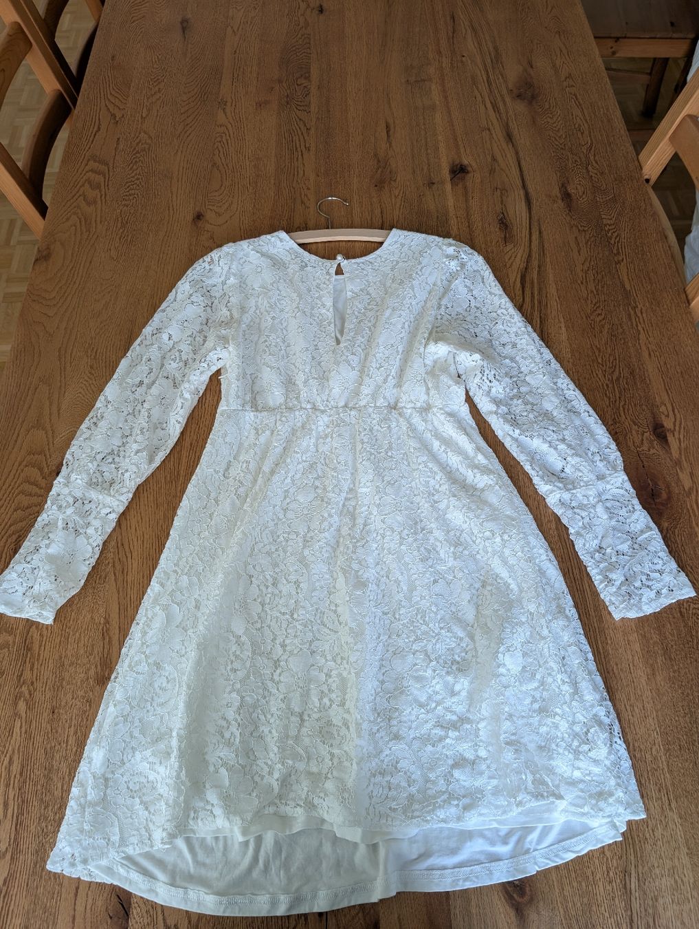 Kleider: Umstandsmode: Hochzeitskleid – Neu (gemäss Beschreibung) aus Riehen von ele_jvz9 2