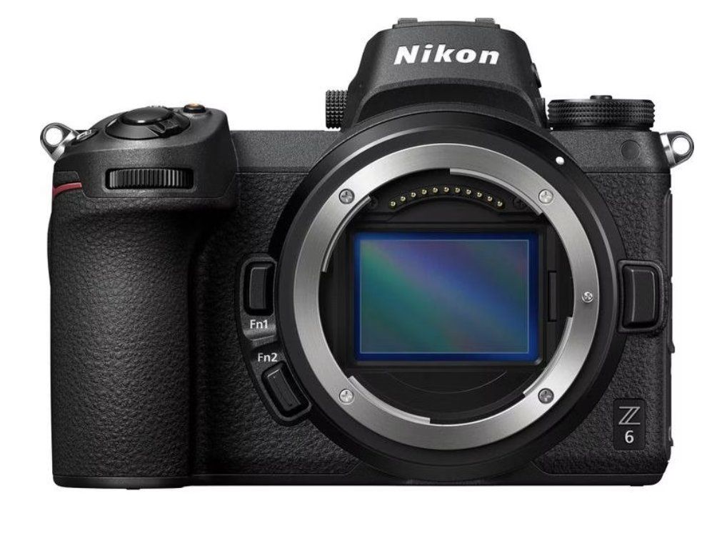 Nikon Fotocamera: Nikon Z 6 Body Kamera + Accessories – Usato da Zürich venduto da boce89