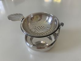 Teesieb mit Auffangschale Metall silberfarben gebraucht