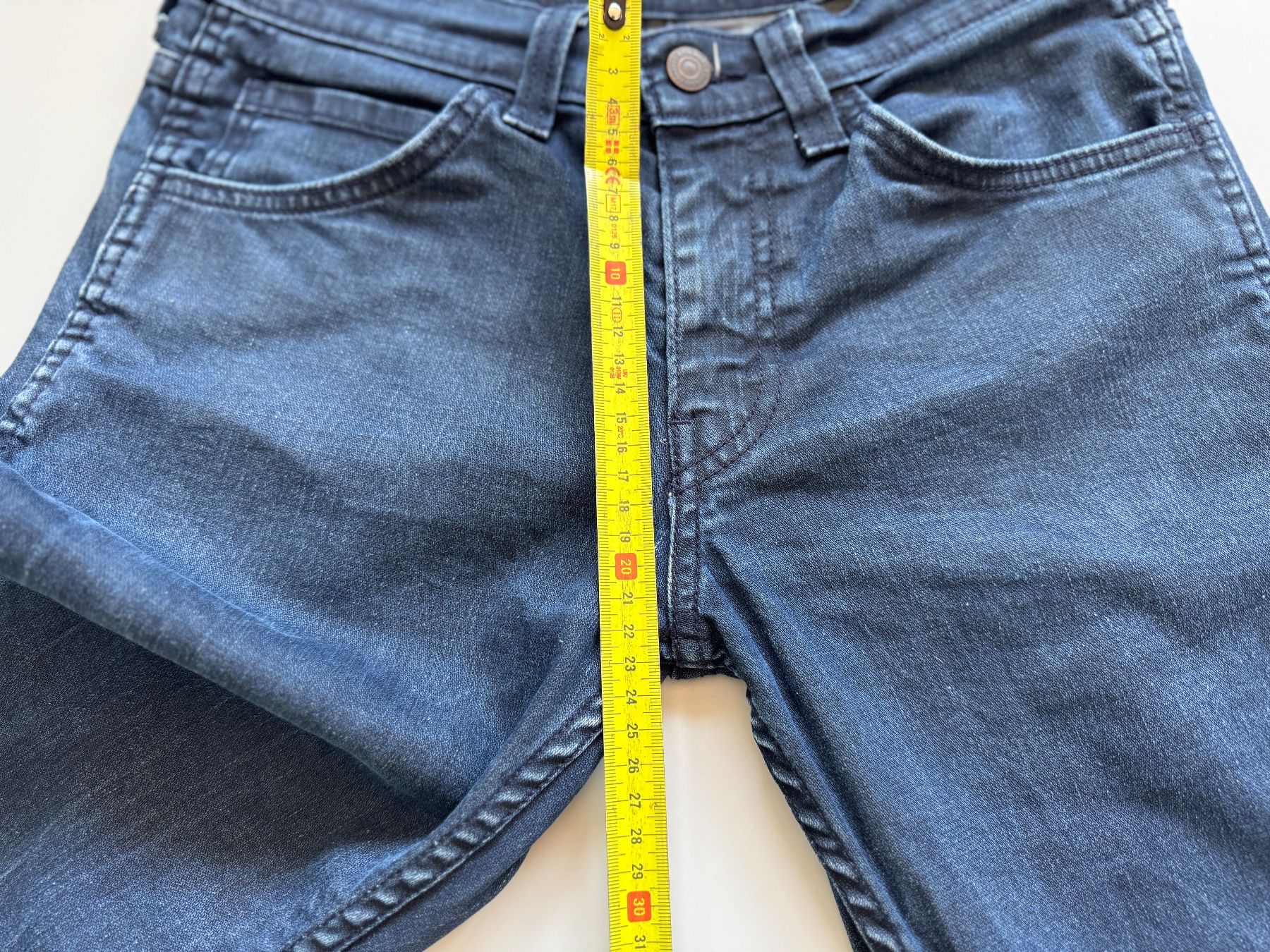 Levi's Jeans: Levis 511 denim W29 L32 slim MEN from 2016 – Usato da Neuchâtel venduto da _Easy_to_Find_ 7