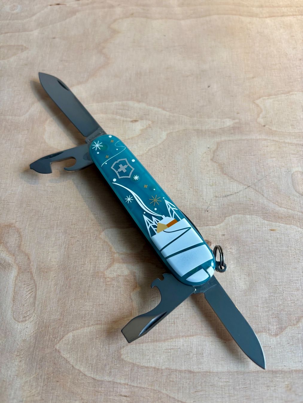 Victorinox Taschenmesser: Victorinox Winter Magic von 2024 – Neu (gemäss Beschreibung) aus Pfungen von bayside01 2