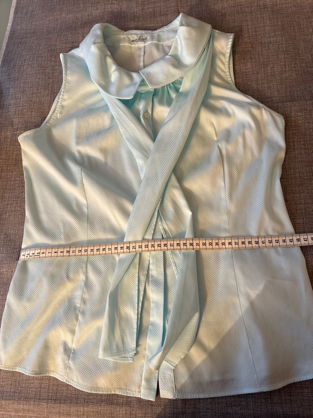 Van Laack Camicette: Festliche Bluse von  Van Laack Gr. 40 – Usato da Davos Platz venduto da nanigl 7