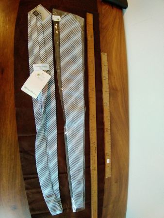 2 x gleiche Krawatte Peter Hahn Seide