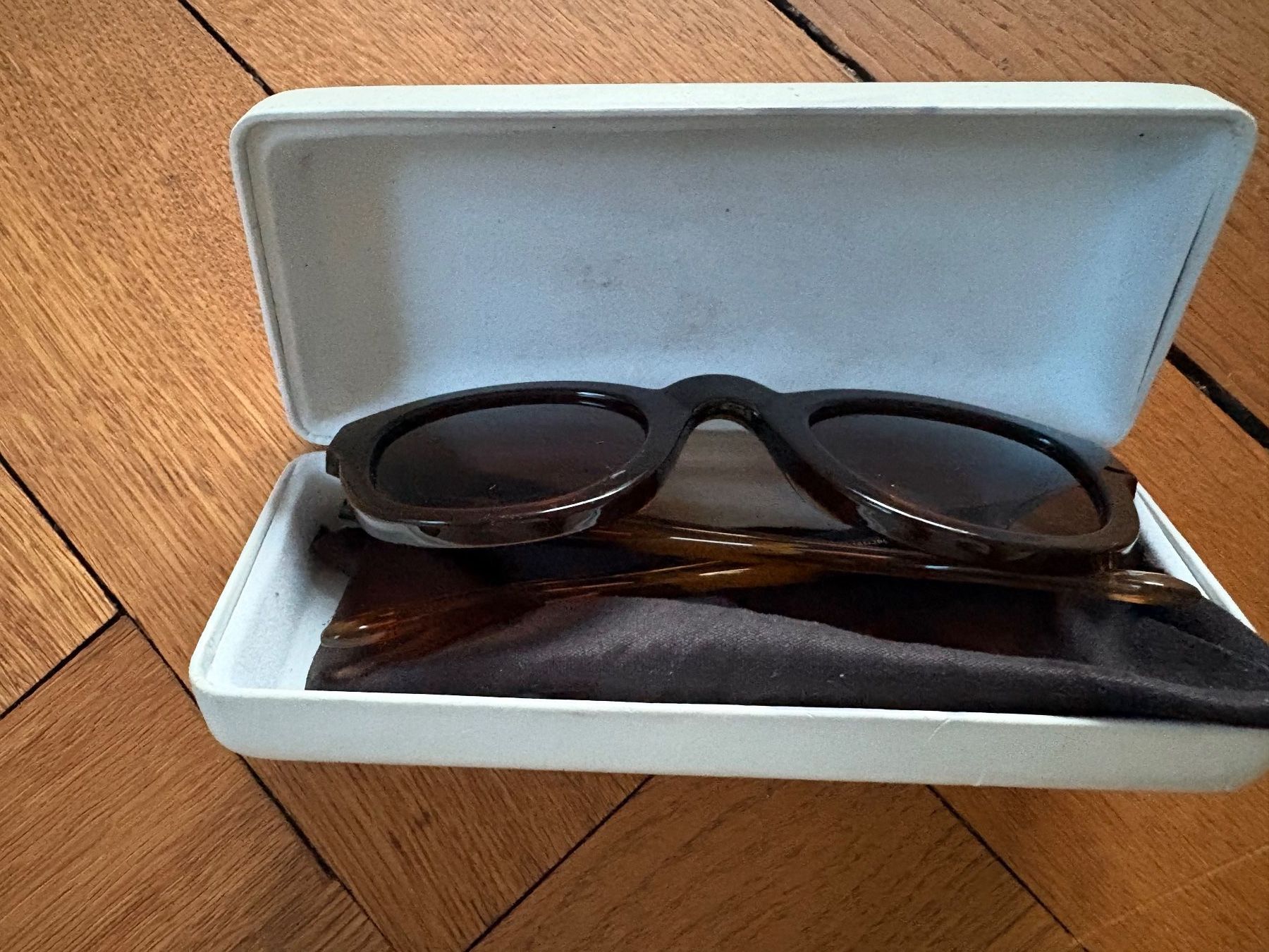 Occhiali & Lenti: Sonnenbrille SUN BUDDIES – Usato da Zürich venduto da triangular 7