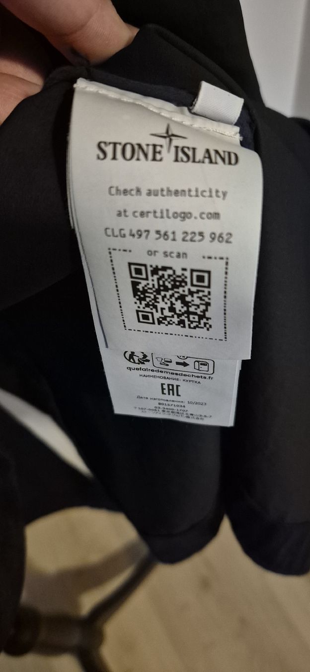 Cappotti: Stone Island Parka/Mantel Grösse M – Usato da Tägerwilen venduto da mar_cf9w 5