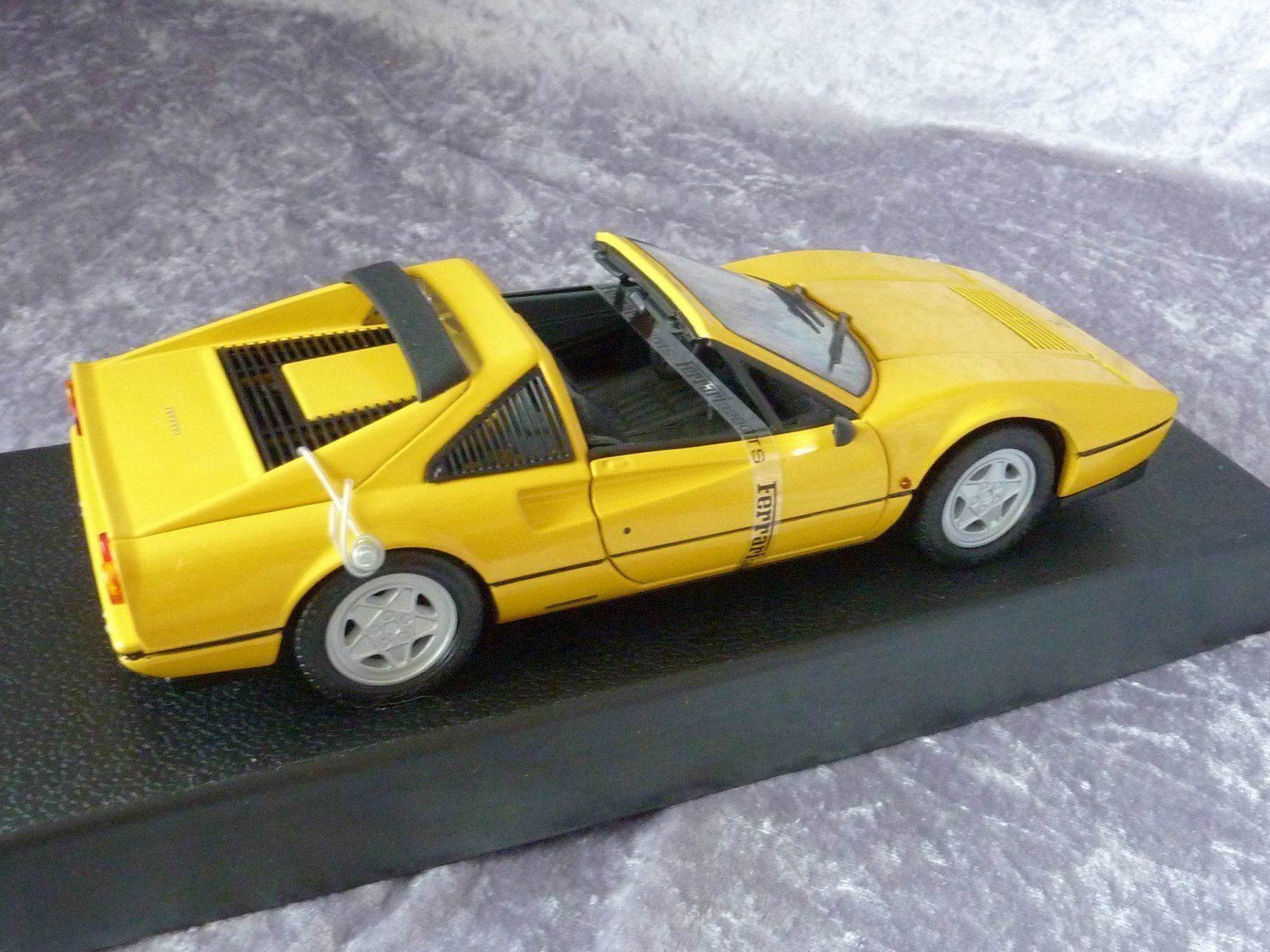Ferrari Modellautos: Ferrari 328 GTS  1:18 – Neu und originalverpackt aus Dürrenäsch von modellautos4you 2