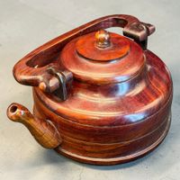 Superbe théière ancienne en bois exotique