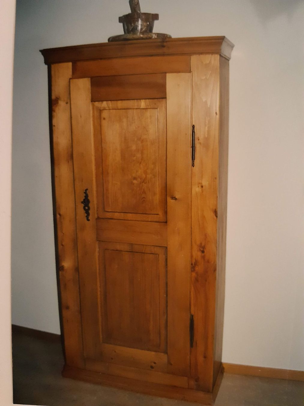 Armadi: Bauerschrank – Usato da Fällanden venduto da nassoss 1