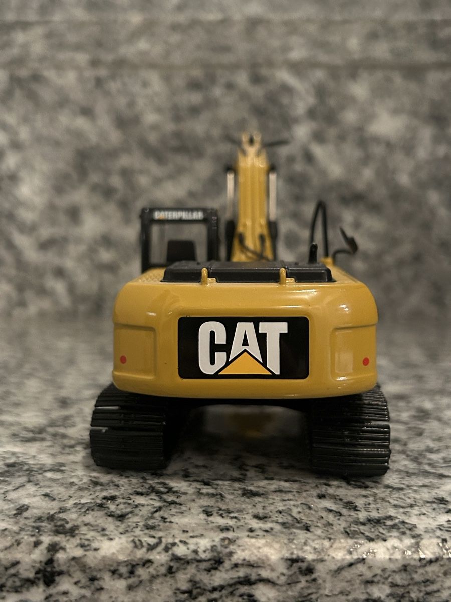 Caterpillar Modellbausätze & Standmodelle: Cat 320 D , 1:50 , Norscot – Neu (gemäss Beschreibung) aus Horw von Tigercat635 1