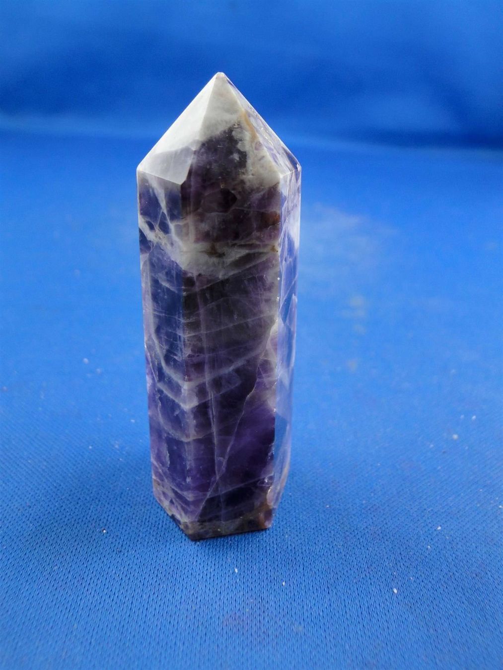 Minerali & Pietre curative: Amethyst-Spitze (geschliffen) – Usato da Schinznach Bad venduto da Demerald 1
