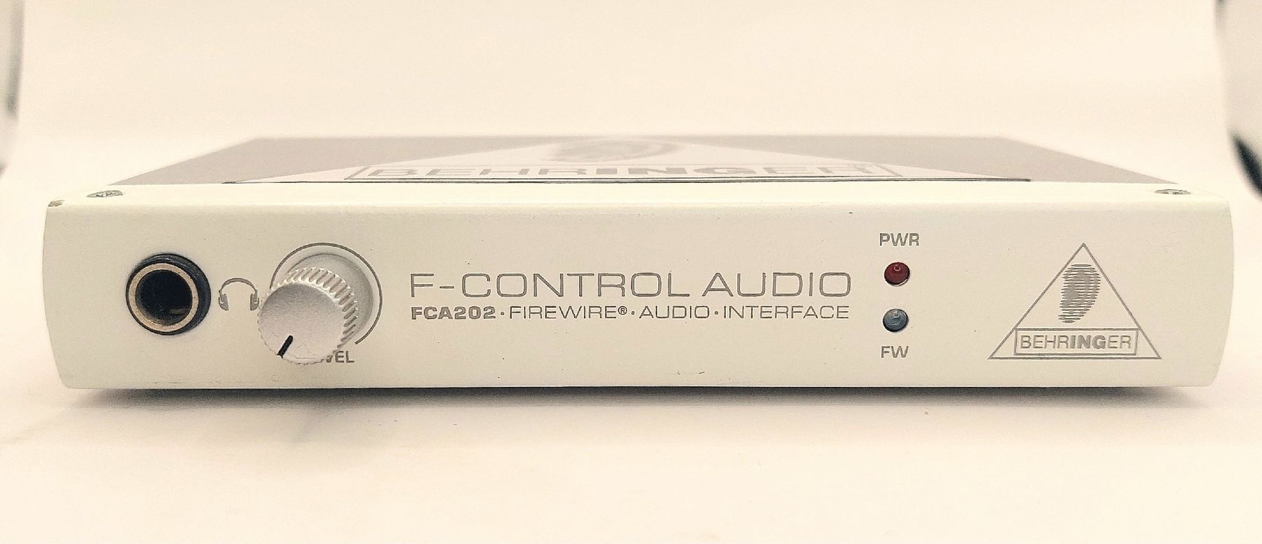 Behringer Attrezzatura per studi di registrazione: Behringer F-Control Audio FCA202 Firewire 24/96 – Usato da Villars-sur-Glâne venduto da SwissTrendyStore 4