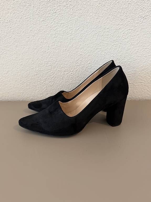 Scarpe da donna: Wildleder Pumps Högl Gr. 37.5 – Usato da Zürich venduto da hoiliaaa 2