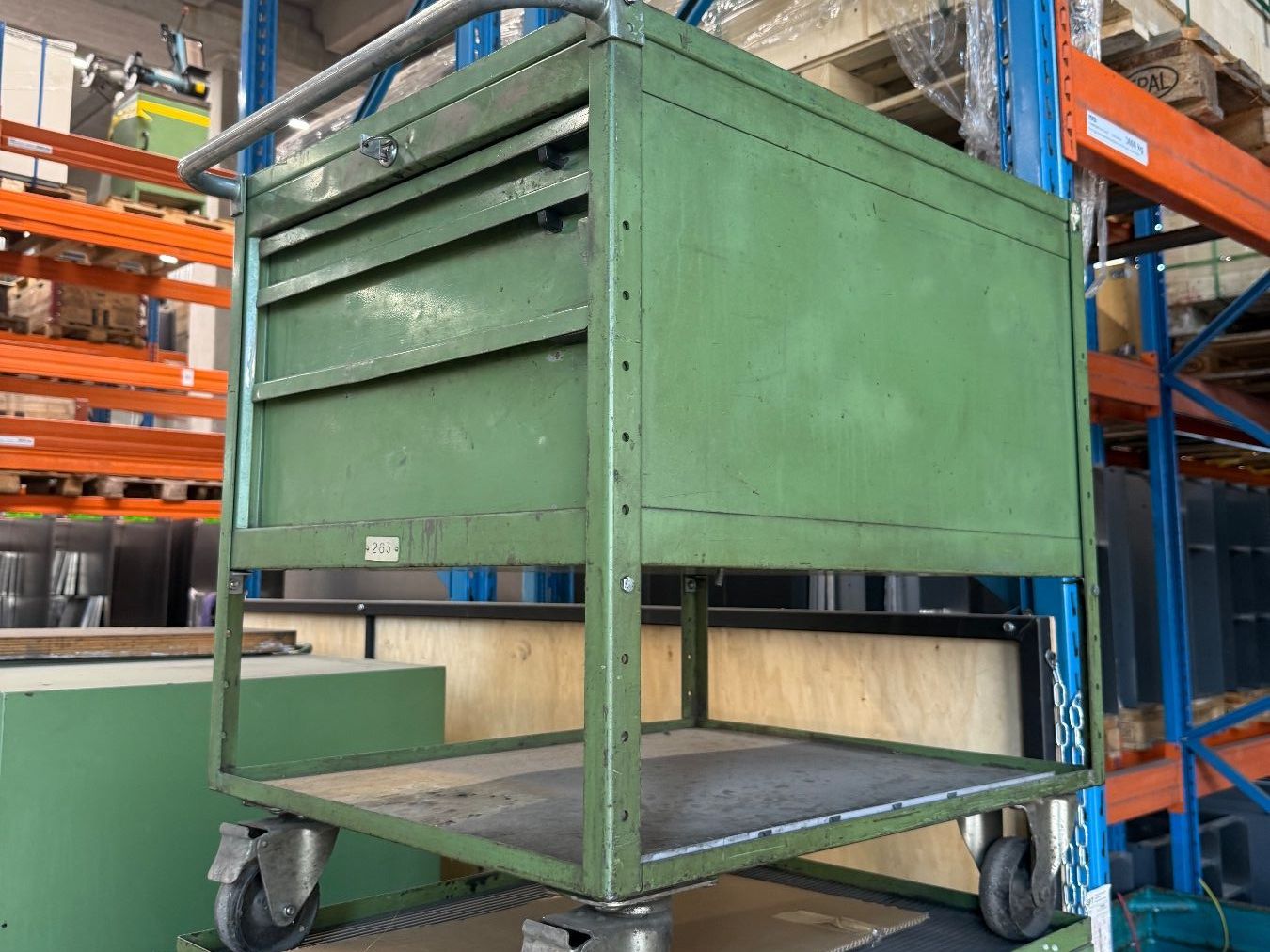 Tous les outils: Werkzeugwagen – D'occasion à Liestal par T-Bazar 2