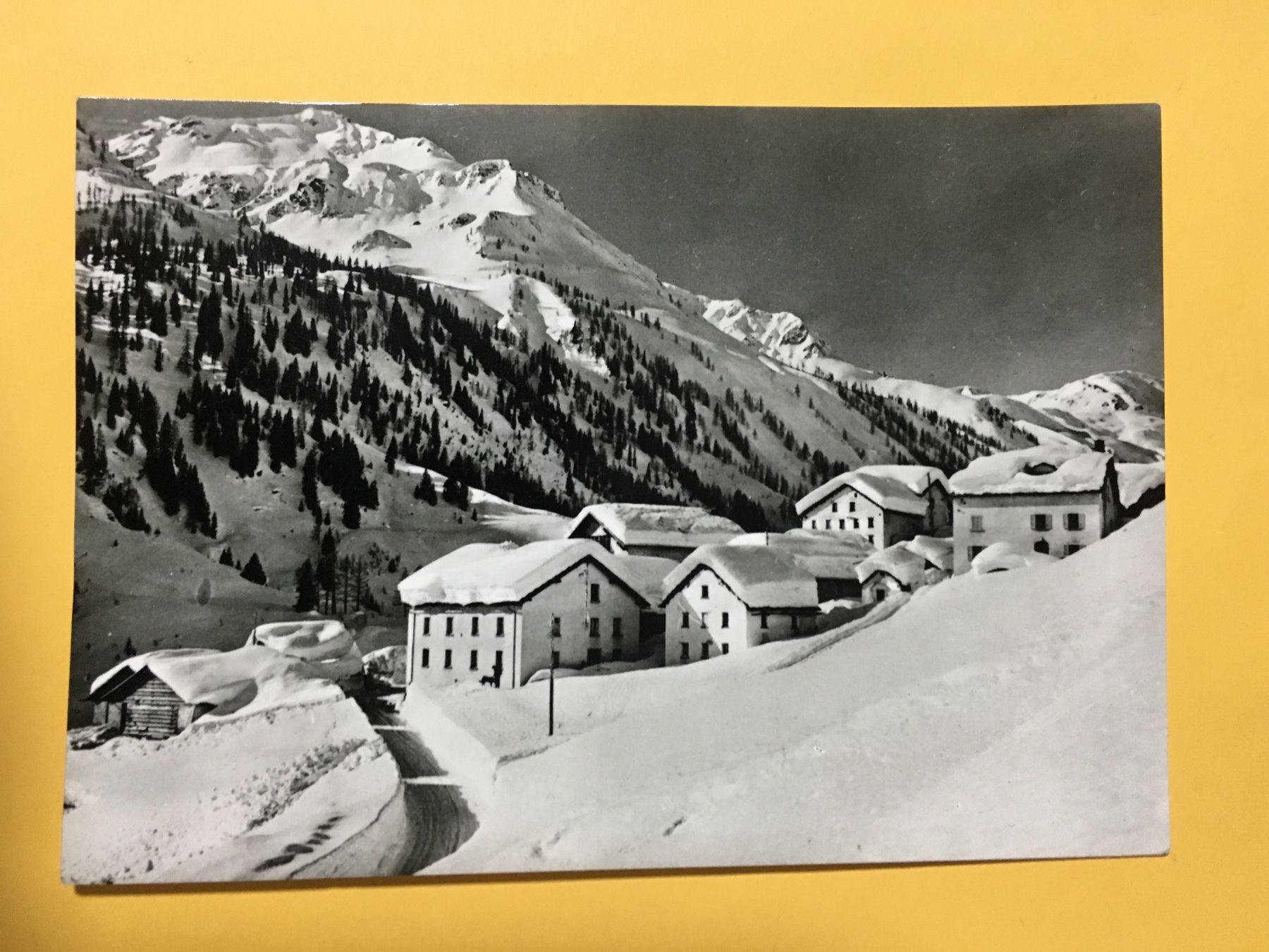 Cartes postales: Ronco Bedretto Dorfpartie Stempel Restaurant – D'occasion à Küttigen par Melisch1000