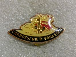 Ansteckpin 159: Carrosserie