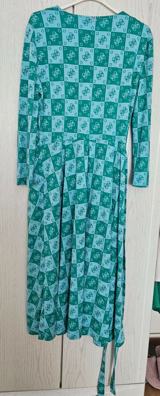 Guess Vestiti: ***GUESS *** Damen Kleid Gr.L – Usato da Bronschhofen venduto da Xena37 2