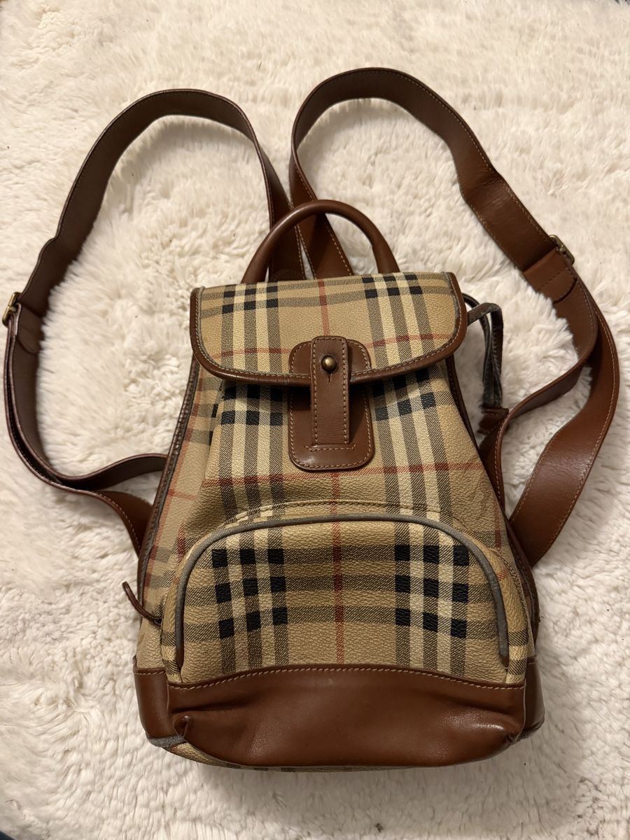 Burberry Zaini: Vintage Burberry backpack – Usato da Schaffhausen venduto da Nadiuna