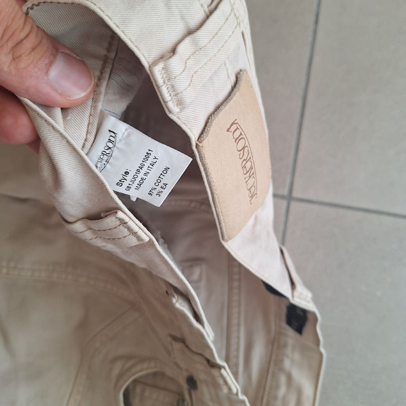 Pantalons: Jeckerson beige 31 man – D'occasion à Bellinzona par labottegadiElena 2