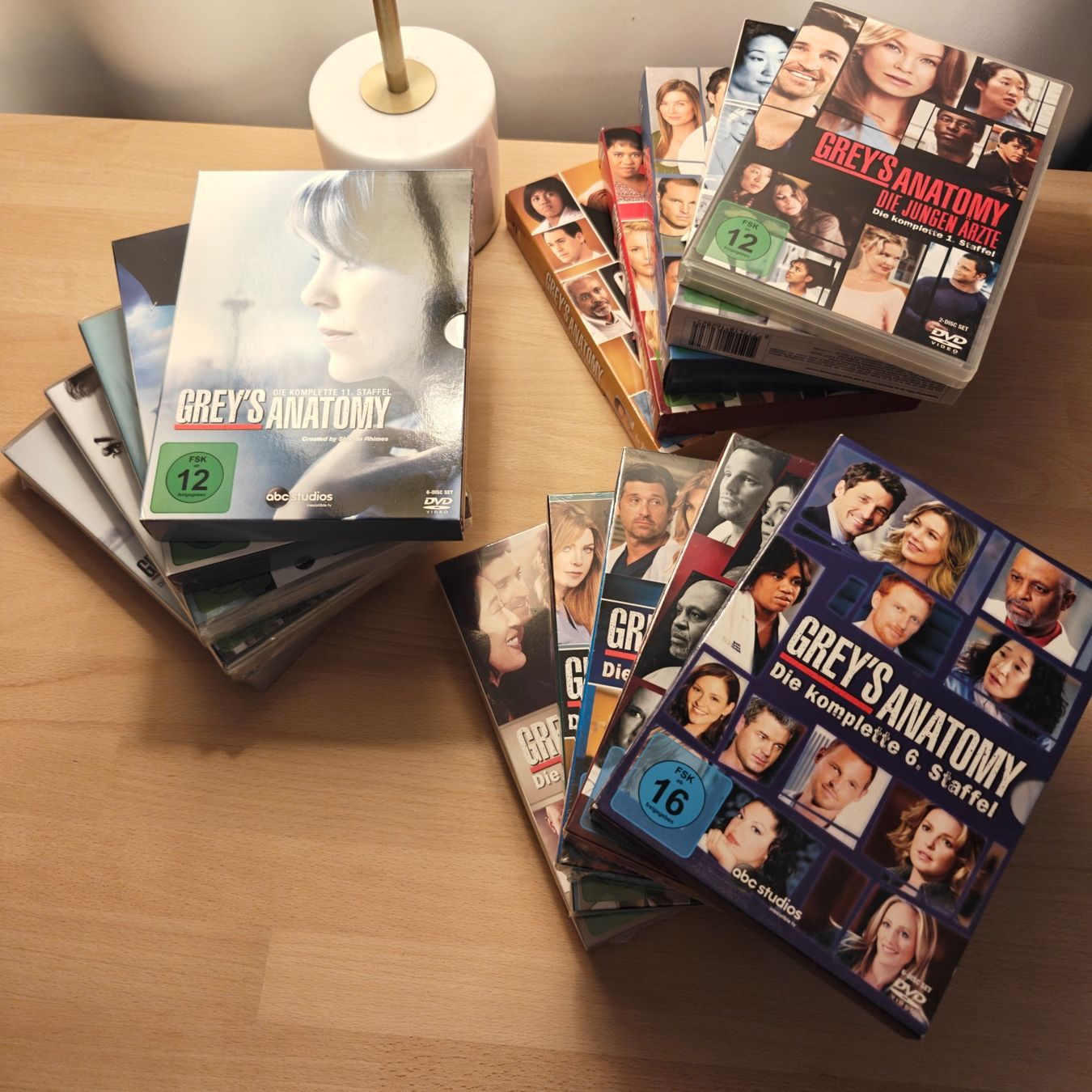 Alle DVDs: Grey's Anatomy Staffeln 1-15 – Neu (gemäss Beschreibung) aus Zürich von antoniorusso 7