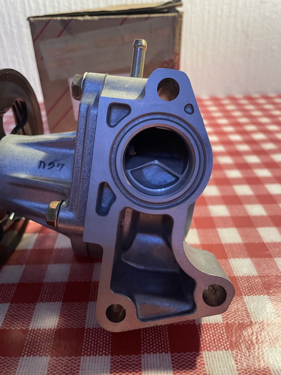 Toyota Tutti pezzi di ricambio auto: Pompe à eau originale TOYOTA COROLLA | PASEO | STARLET – Nuovo e nell'imballaggio originale da Denges venduto da Ricautomotive 6