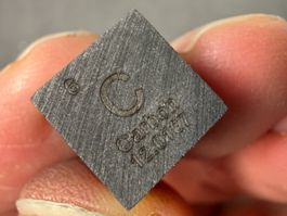 Kohlenstoff, Elementwürfel, Dichtewürfel mit Gravur 1x1x1cm