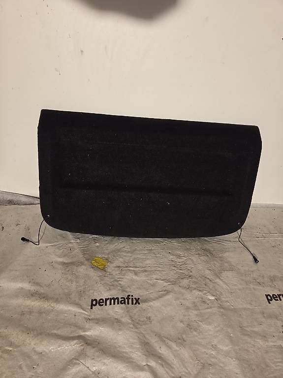Tutti pezzi di ricambio auto: Hutablage Astra J – Usato da Gossau SG venduto da Z20let 1
