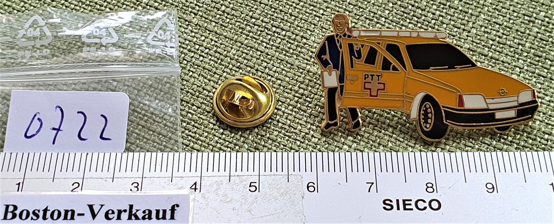 Plaketten & Abzeichen: O722 - Pin Die Post PTT Postauto Zustellung – Gebraucht aus Reinach BL von Boston-Verkauf 1