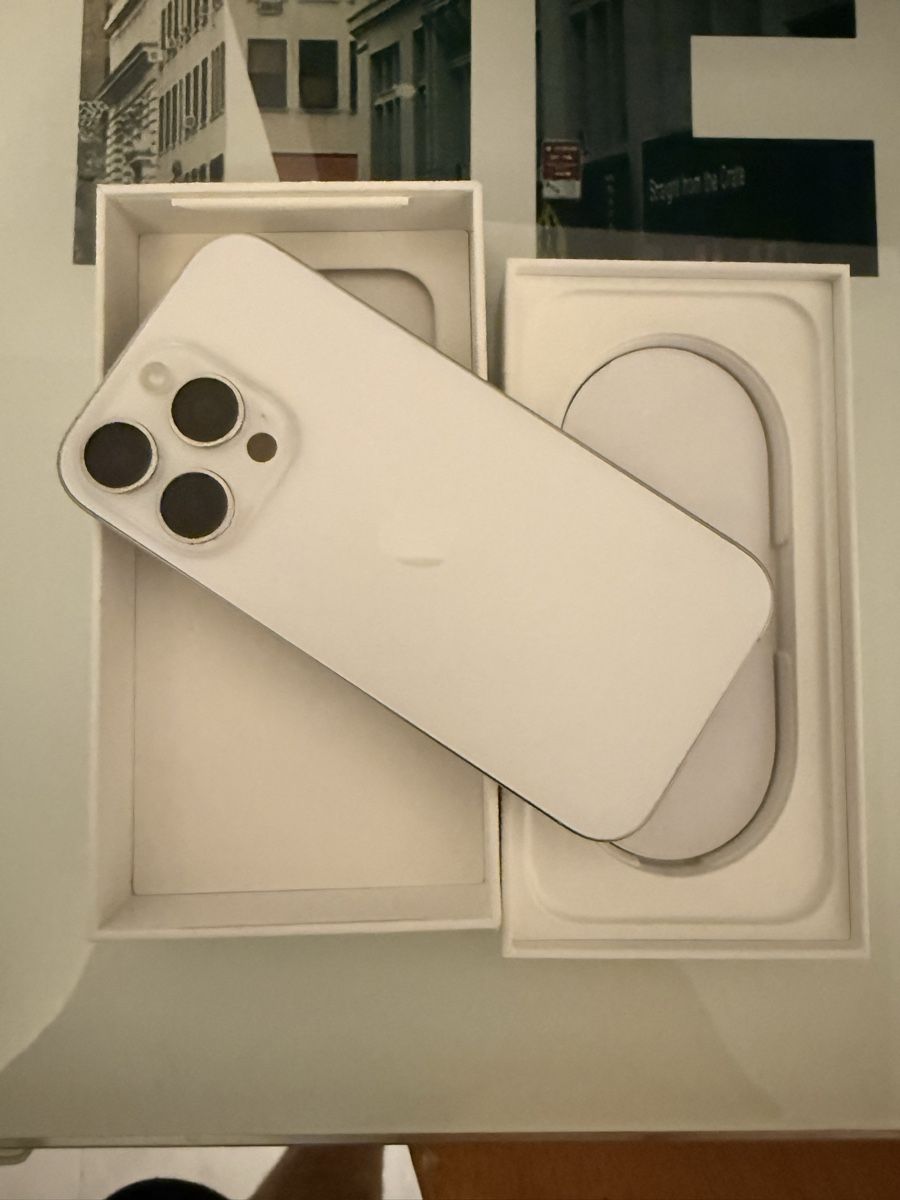 Apple Portables: iPhone 16 Pro – Neuf (Voir description) à Saland par nik_pl77