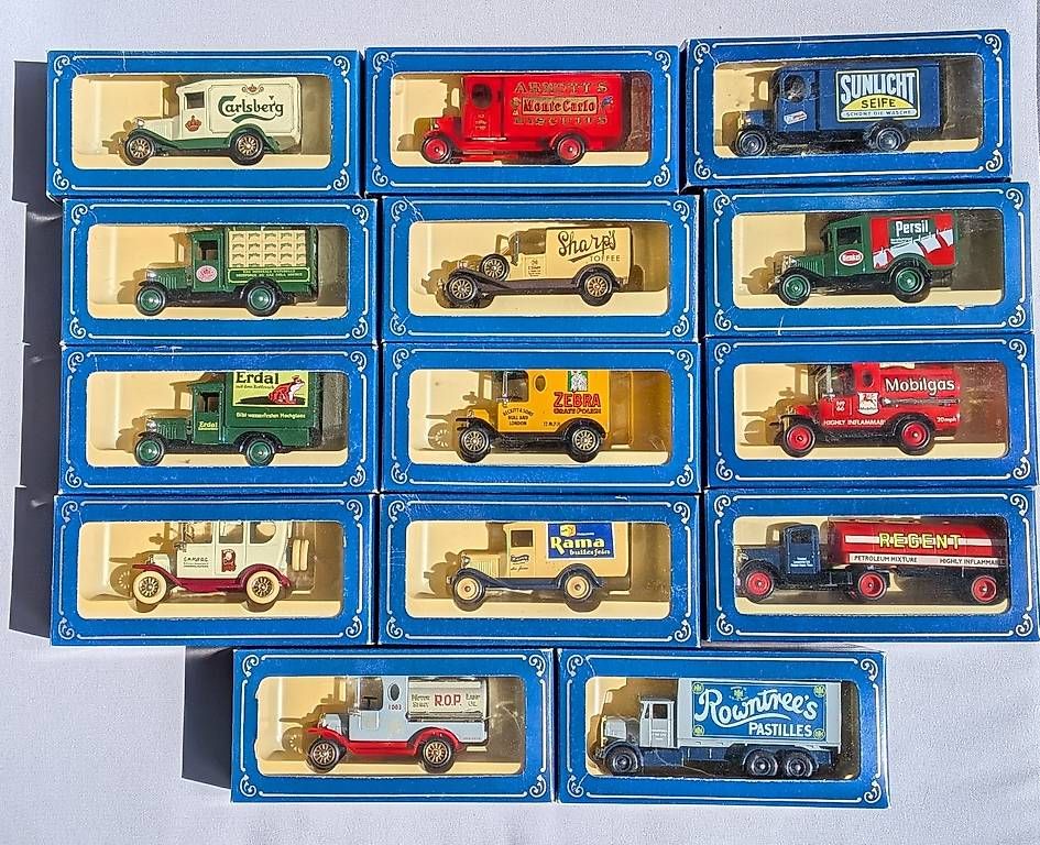 Göde Modellini d'auto: Göde Classic Car Collection – Nuovo e nell'imballaggio originale da Ehrendingen venduto da patyrusch