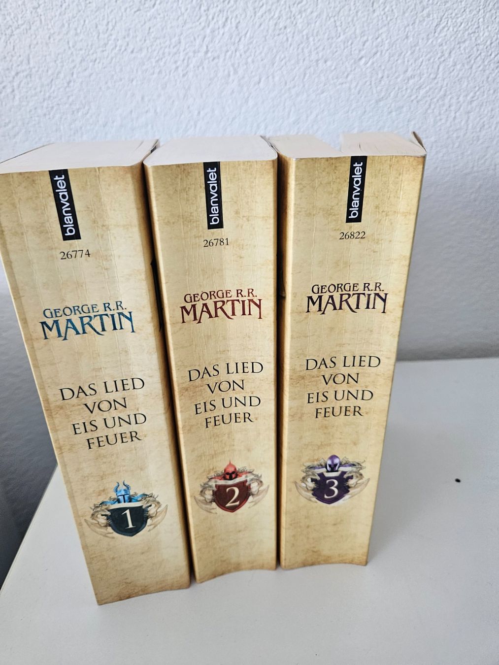 Libri: Das Lied von Eis und Feuer Band 1-3 – Usato da Gerolfingen venduto da xtof