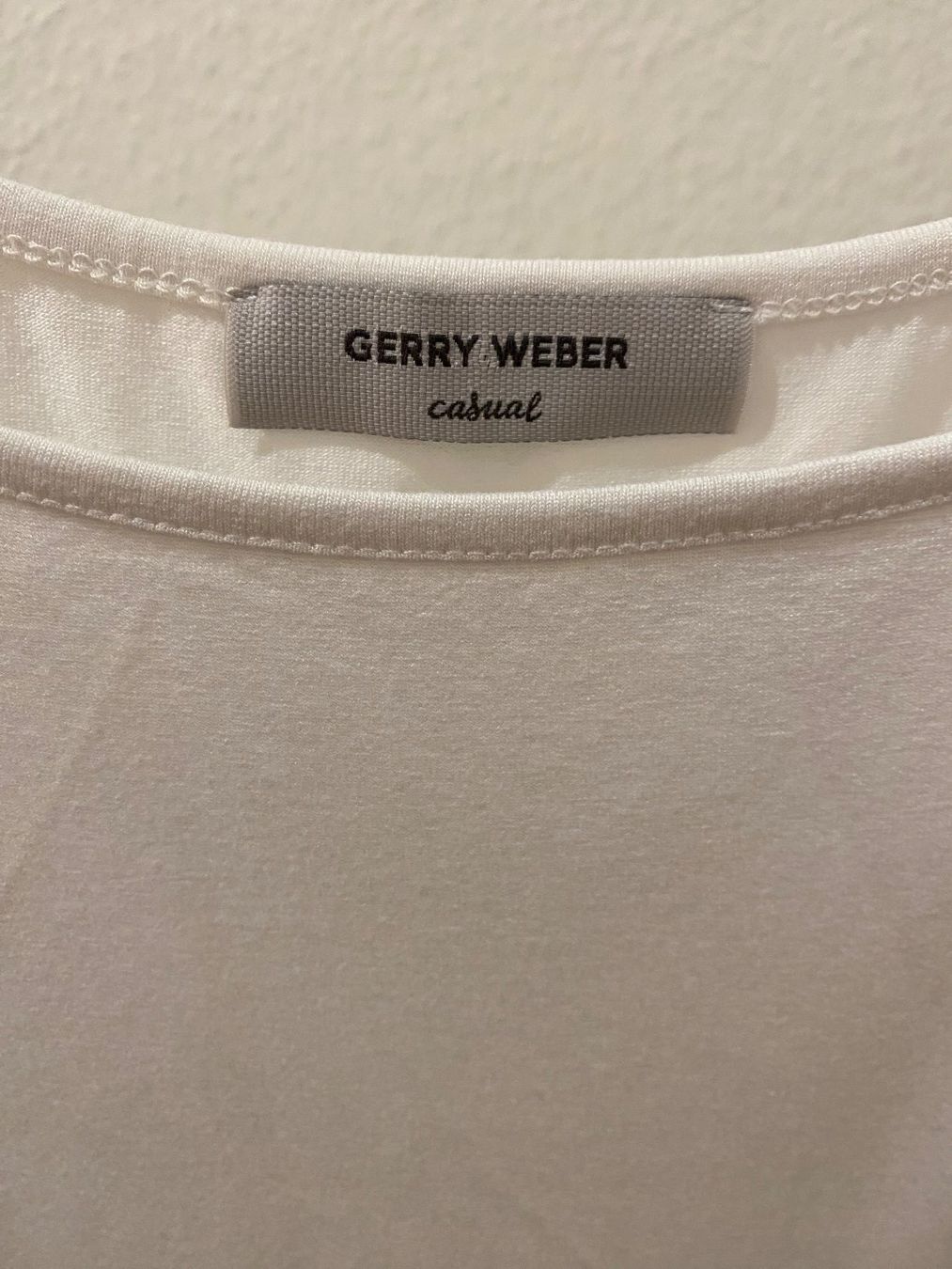 Gerry Weber Top: Gerry Weber Top casual weiss Gr. 40 – Usato da Pratteln venduto da a23_j2gs 2