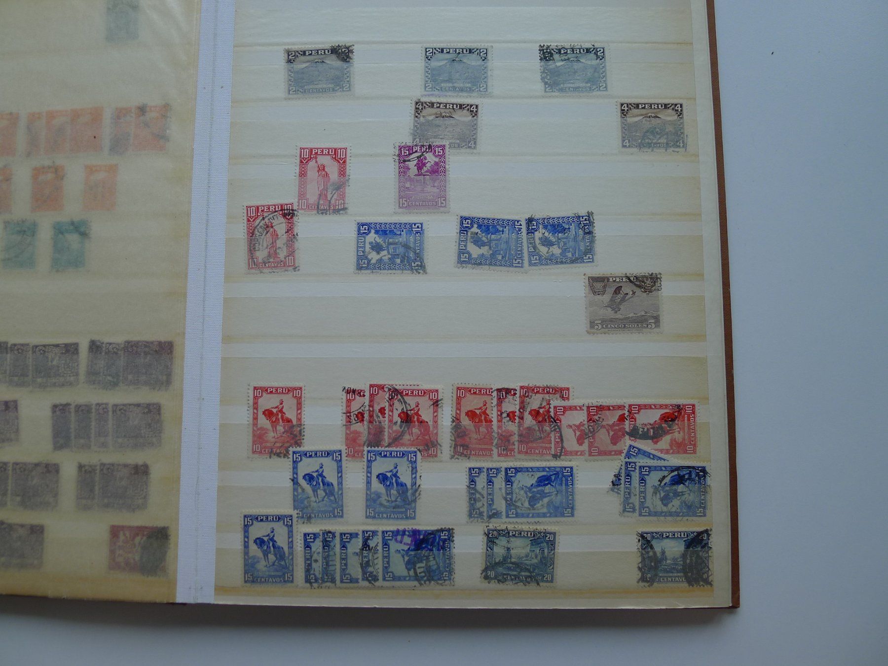 Tutti i francobolli: ein Album mit Briefmarken von Peru – Usato da Dagmersellen venduto da q1w2e3r4 5