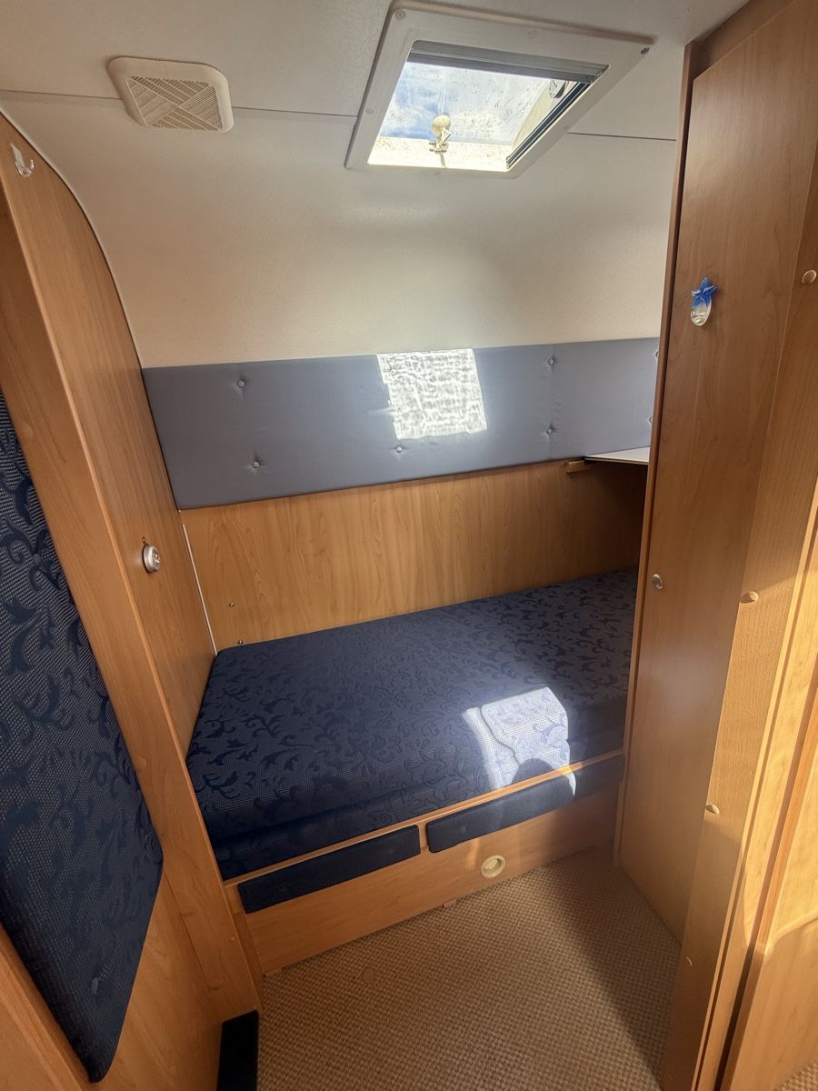 Bürstner Veicoli da campeggio: Bürstner Ventana 490 TK Wohnwagen ab MFK – Usato da Ried-Brig venduto da inf_k7jw 3