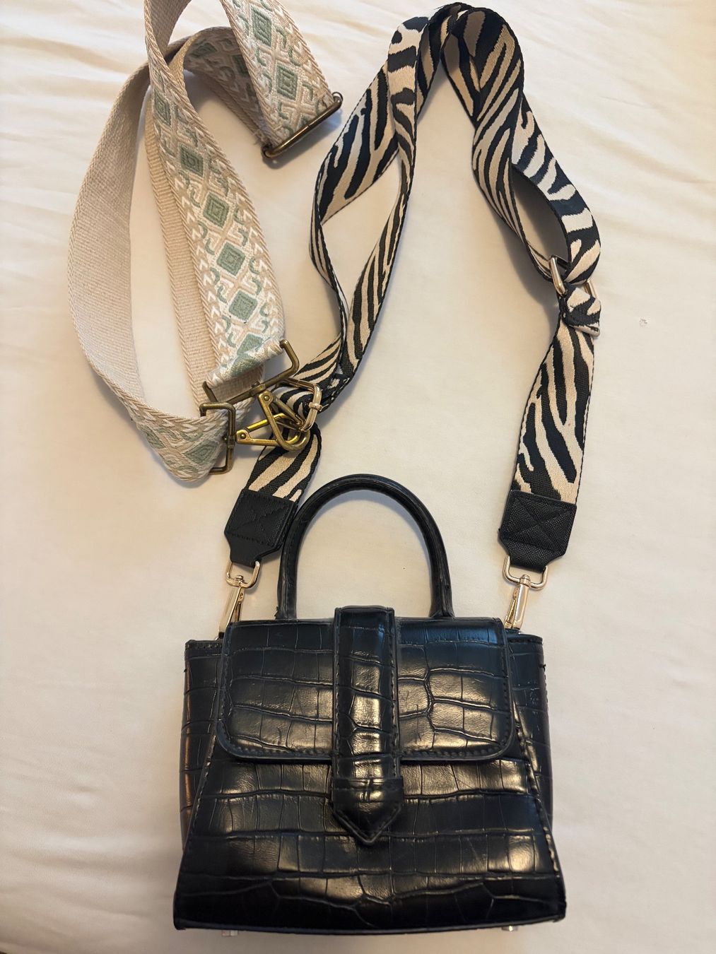 Borse da donna: Tasche mit Bändel – Usato da Zürich venduto da Somewhere27