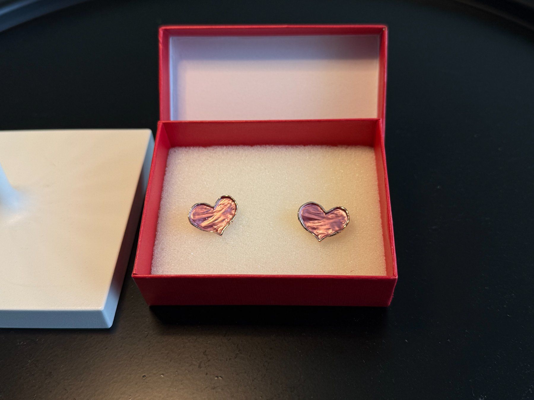 Orecchini pendenti & Orecchini a lobo: Süsse Ohrstecker in Herzform, rosa – Usato da Emmenbrücke venduto da Florentina27 4